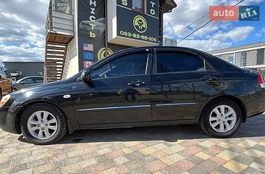 Седан Kia Cerato 2007 в Стрию