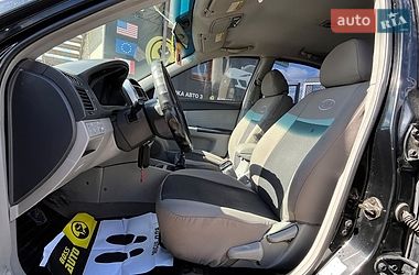 Седан Kia Cerato 2007 в Стрию