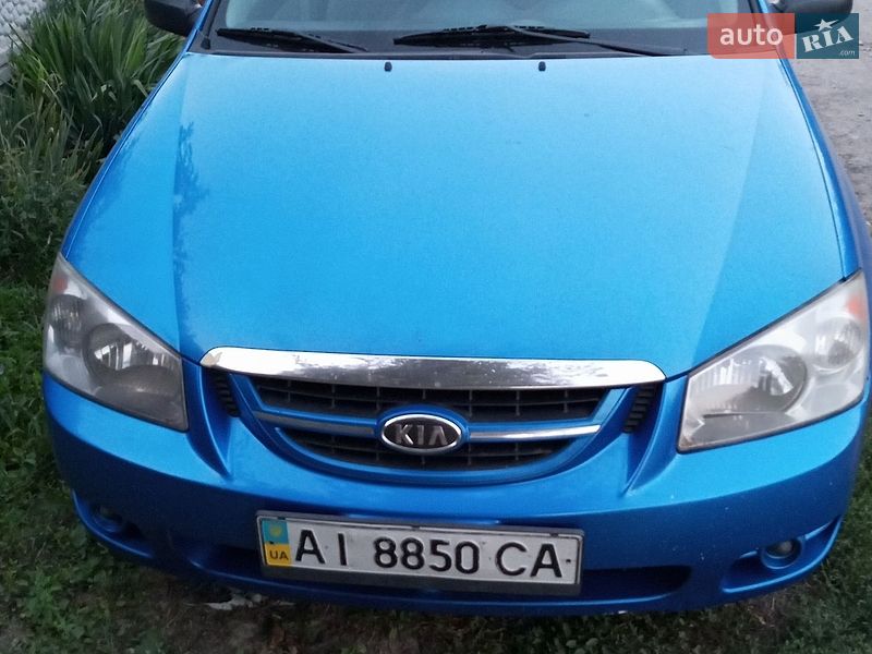 Хэтчбек Kia Cerato 2006 в Киеве