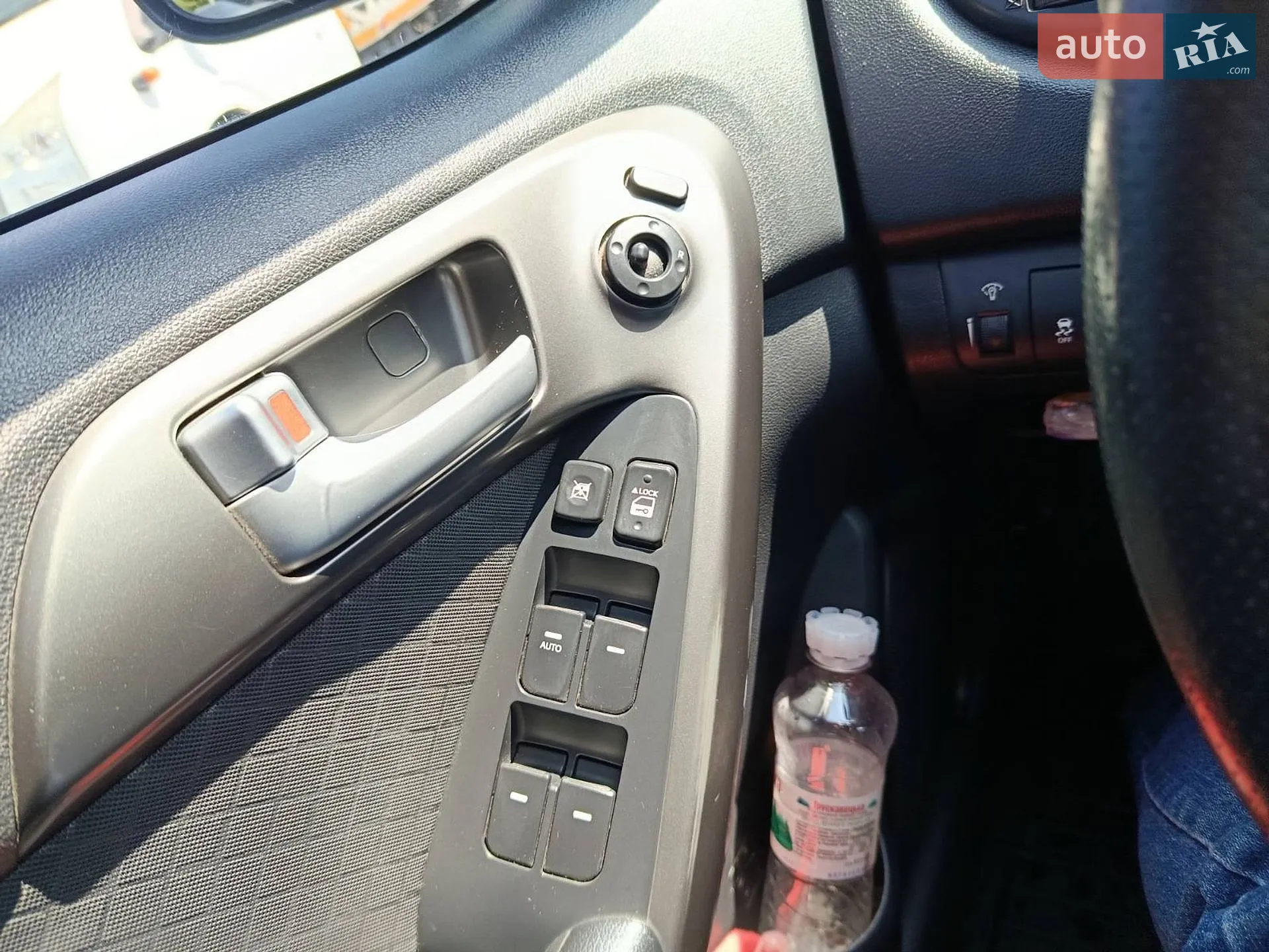 2010 Kia Cerato - мініатюра 11