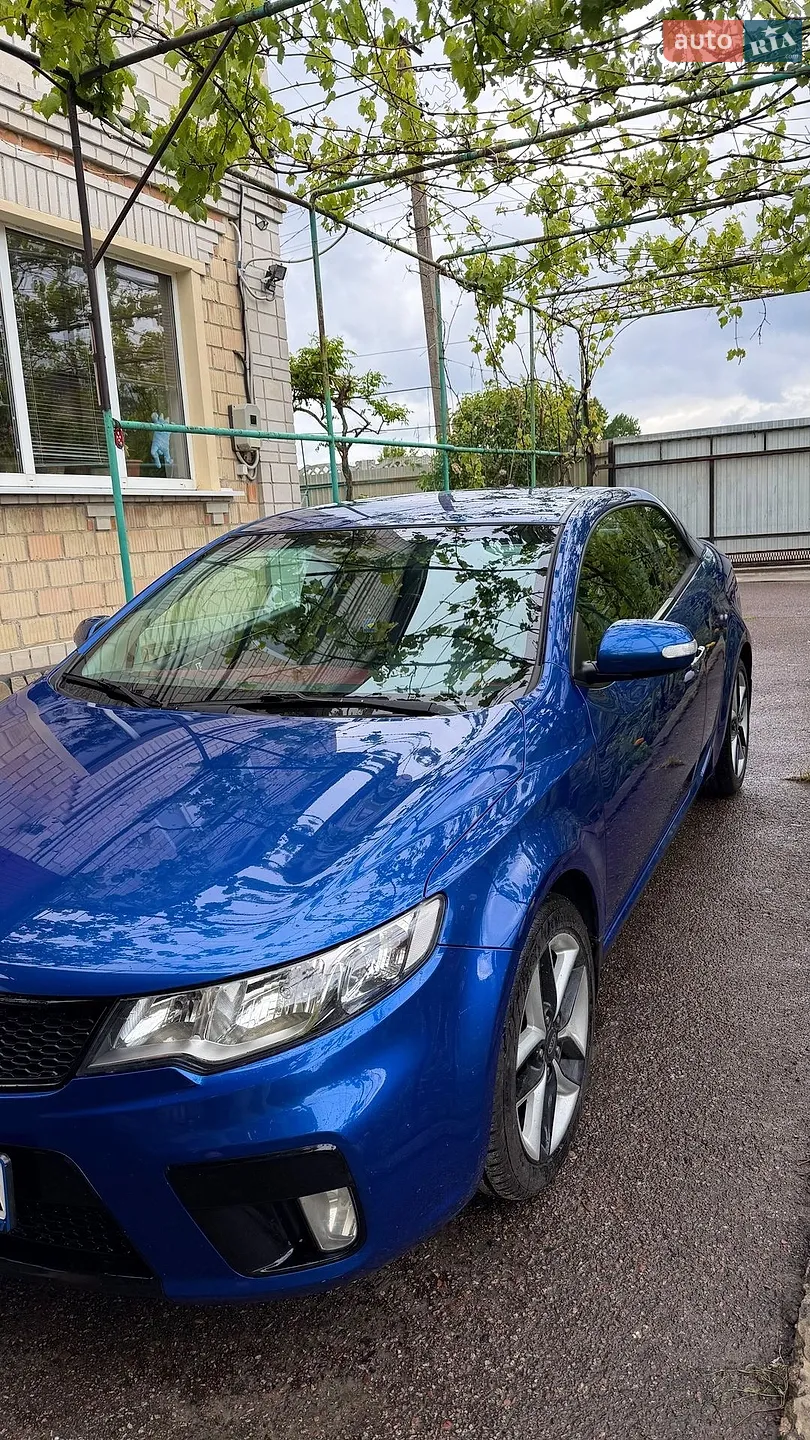 2010 Kia Cerato - мініатюра 2