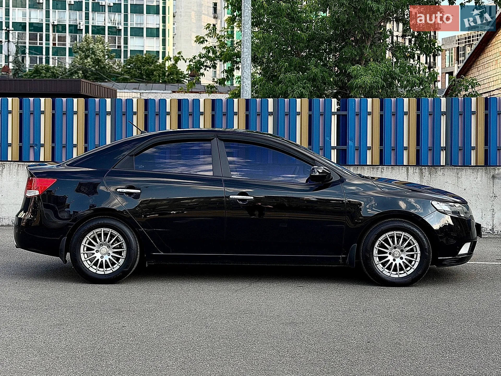 2011 Kia Cerato - мініатюра 17