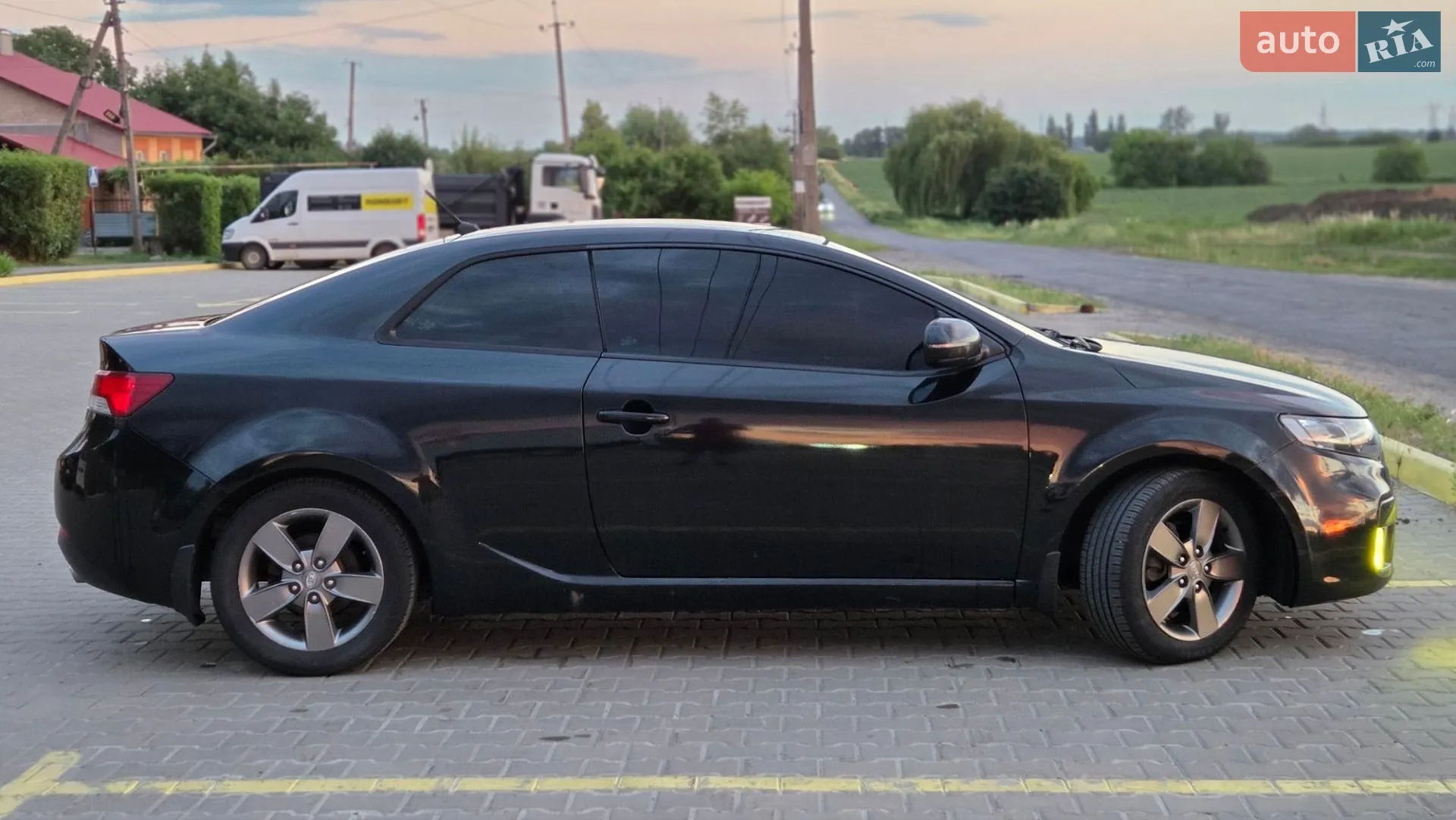 2011 Kia Cerato - мініатюра 2