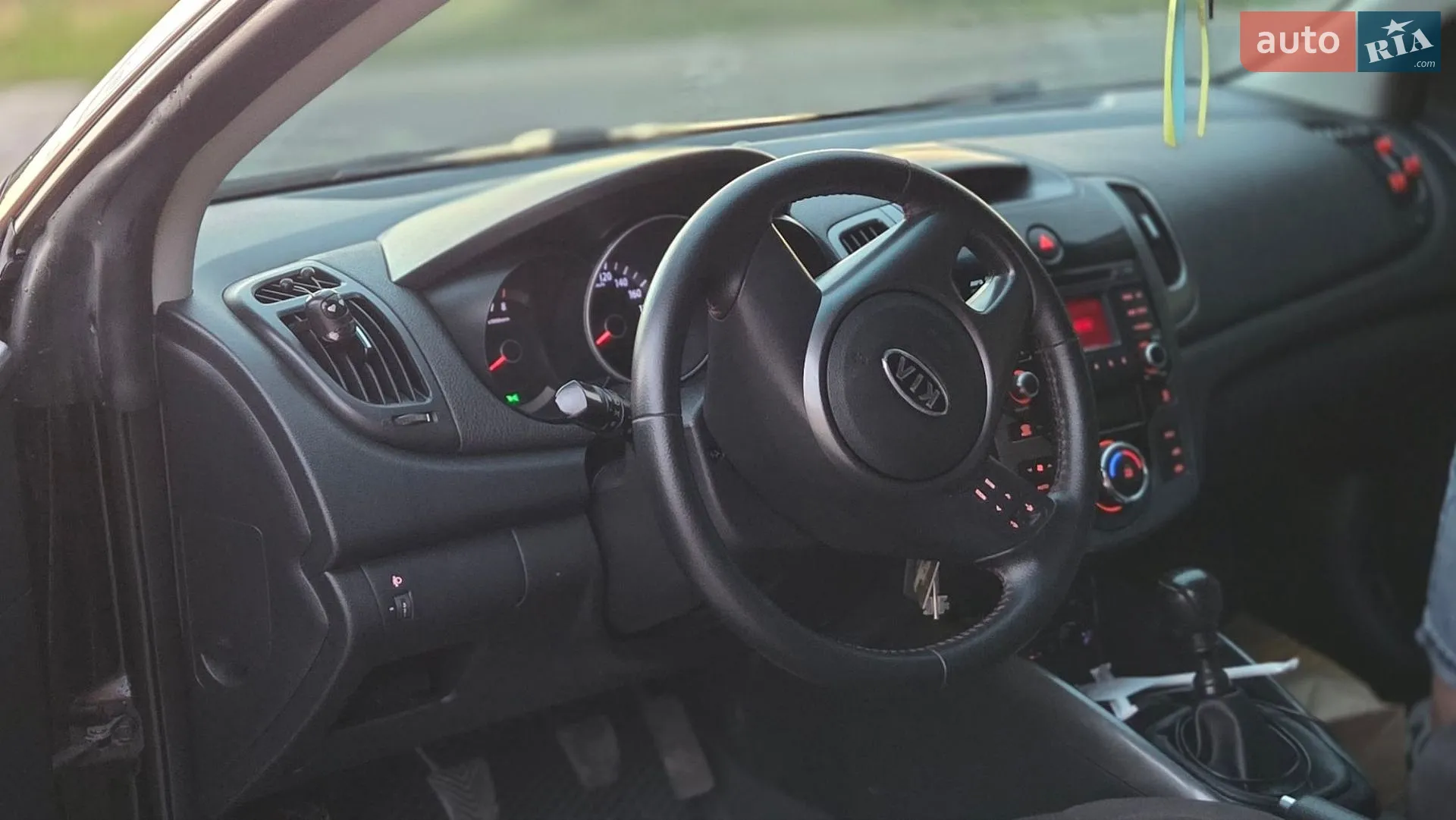 2011 Kia Cerato - мініатюра 9