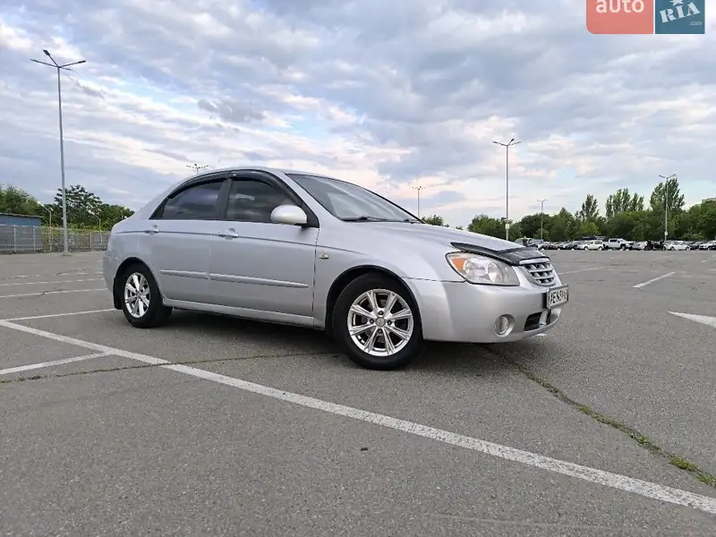 Kia Cerato 2005 VIN Y6LFE22225L000012 фото оголошення 3 з 47