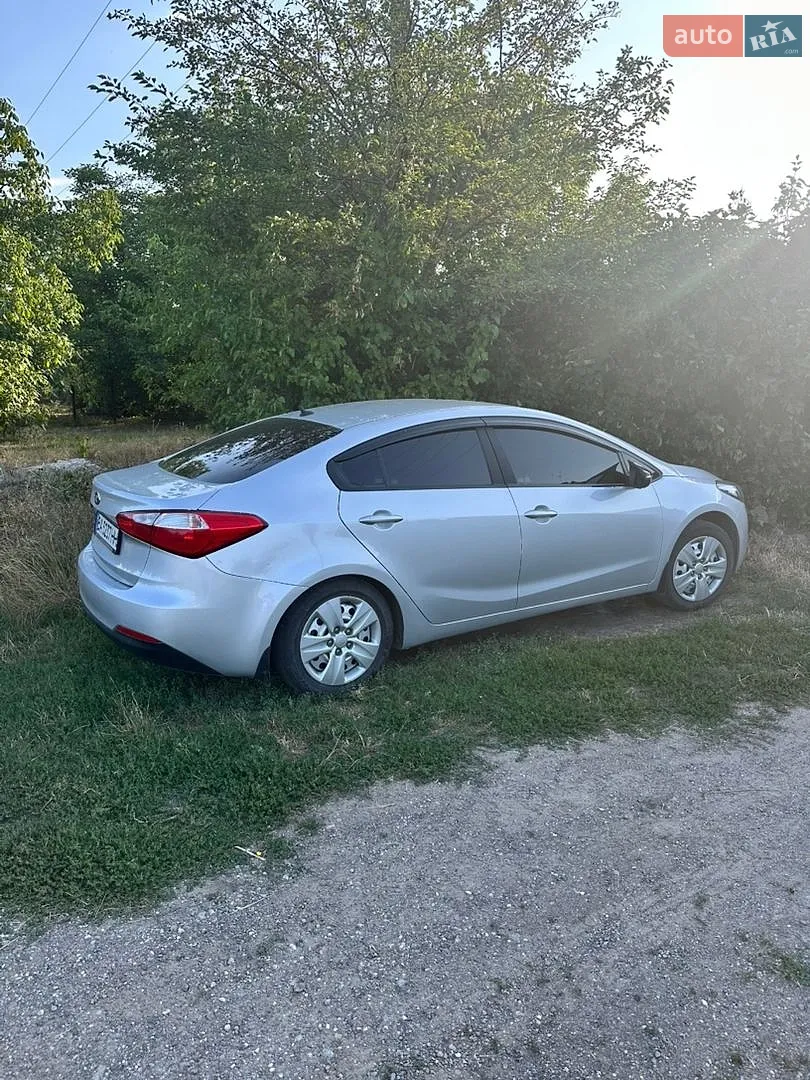 2013 Kia Cerato - мініатюра 2