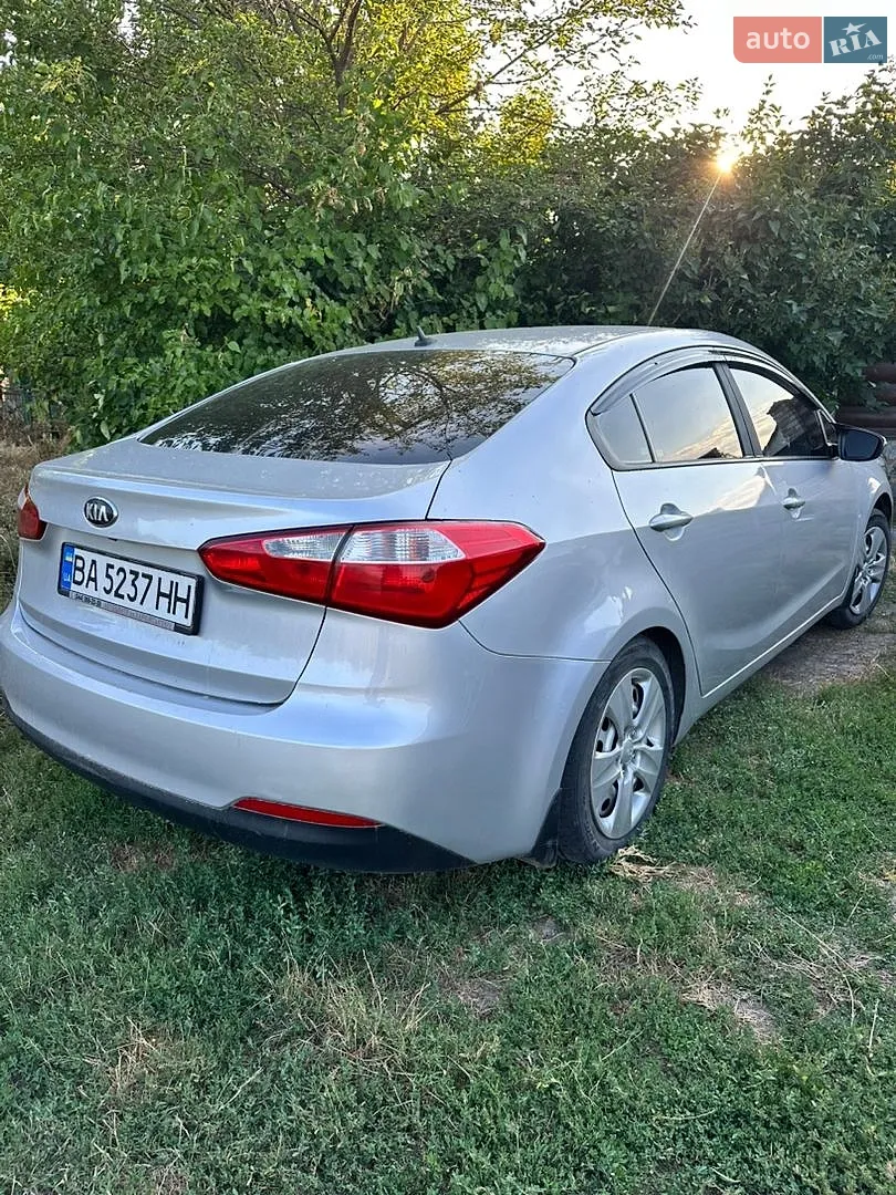 2013 Kia Cerato - мініатюра 3