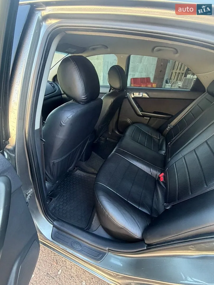 2011 Kia Cerato - мініатюра 10
