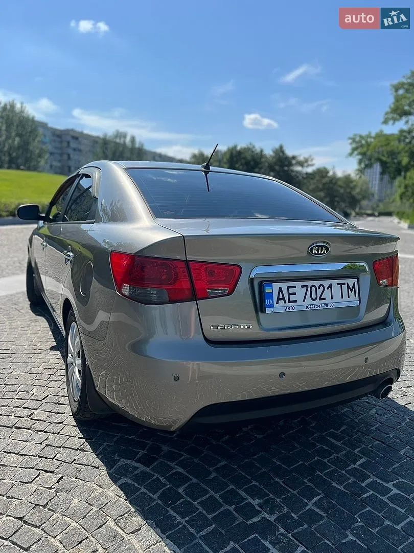 2011 Kia Cerato - мініатюра 5