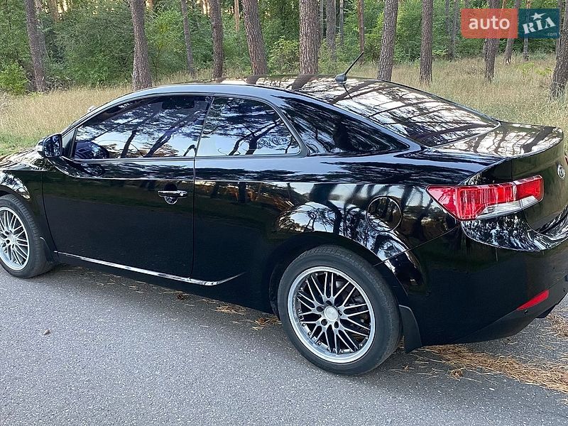 Купе Kia Cerato 2010 в Александровке