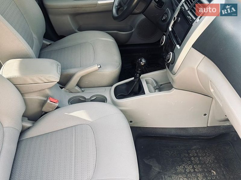 Седан Kia Cerato 2009 в Харкові