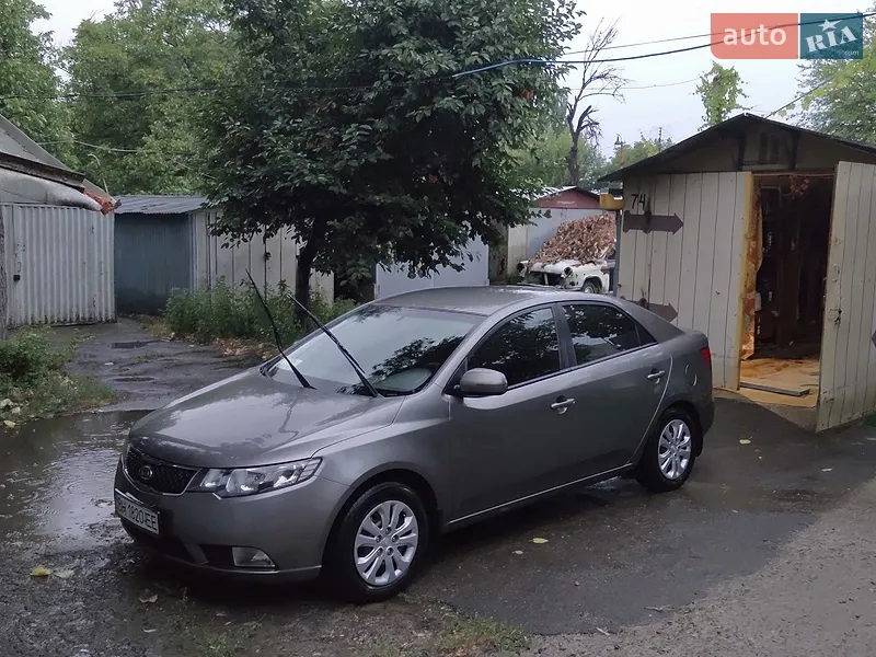 Kia Cerato 2011