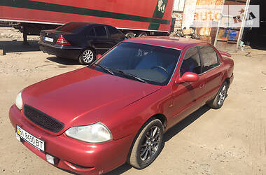 Седан Kia Clarus 1998 в Полтаве