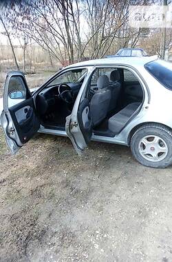 Седан Kia Clarus 1998 в Тернополе