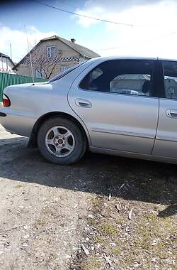 Седан Kia Clarus 1998 в Тернополе