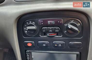 Седан Kia Clarus 1997 в Кривом Роге
