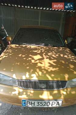Седан Kia Clarus 1997 в Кривому Розі