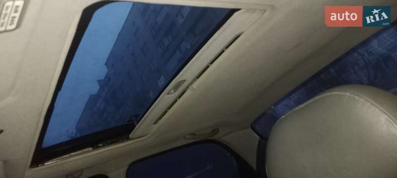 Седан Kia Clarus 1998 в Киеве