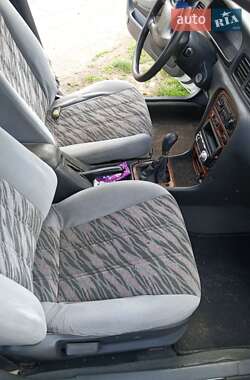 Седан Kia Clarus 1998 в Тальном