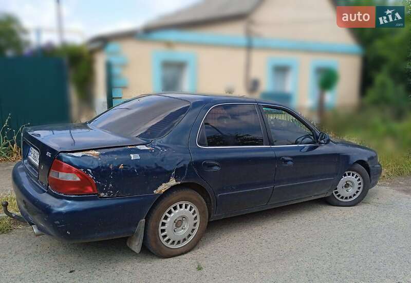 Kia Clarus, photos from the listing