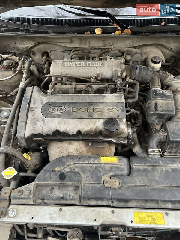 Универсал Kia Clarus 1998 в Городке