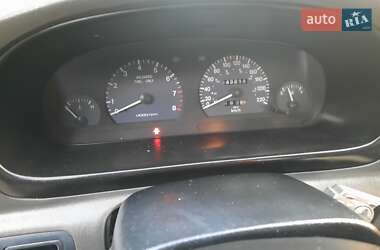 Седан Kia Clarus 1998 в Теребовле