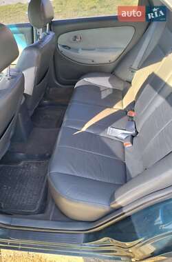 Седан Kia Clarus 1998 в 