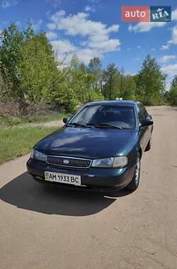 Седан Kia Clarus 1998 в Житомире