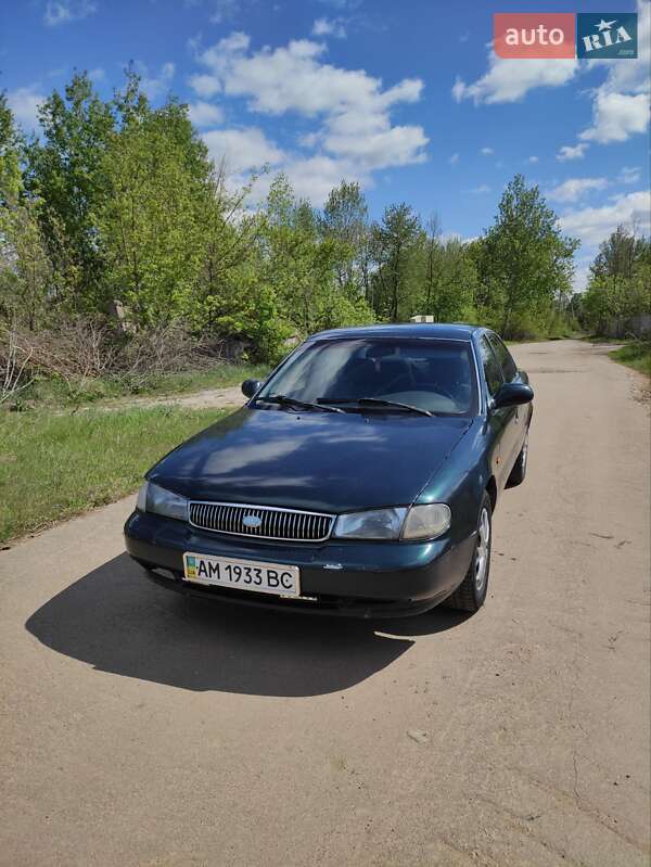 Седан Kia Clarus 1998 в 