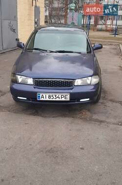 Седан Kia Clarus 1998 в Киеве