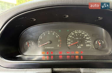 Седан Kia Clarus 1998 в 