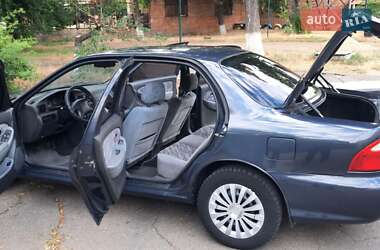 Седан Kia Clarus 1999 в 