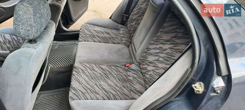 Седан Kia Clarus 1999 в Николаеве