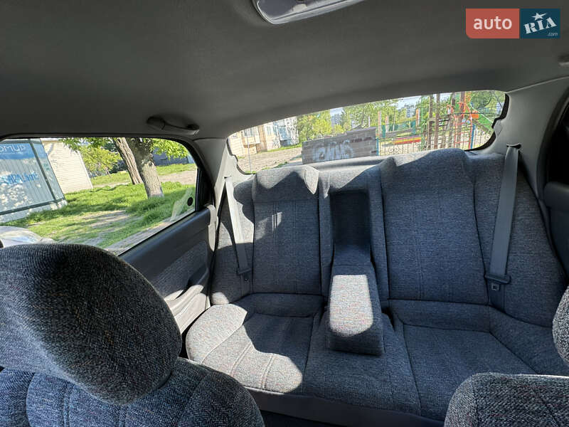 Седан Kia Clarus 1997 в Киеве