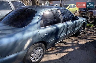 Седан Kia Clarus 1998 в 