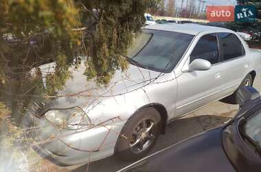 Седан Kia Clarus 1998 в Києві
