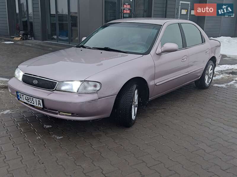 Седан Kia Clarus 1997 в Івано-Франківську