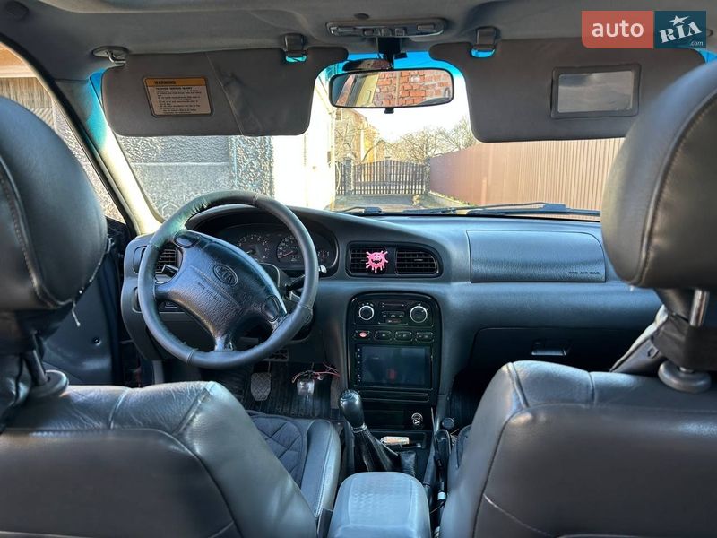 Седан Kia Clarus 1998 в Луцьку