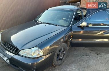 Седан Kia Clarus 1998 в Луцьку