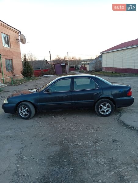Седан Kia Clarus 1999 в Піщанці