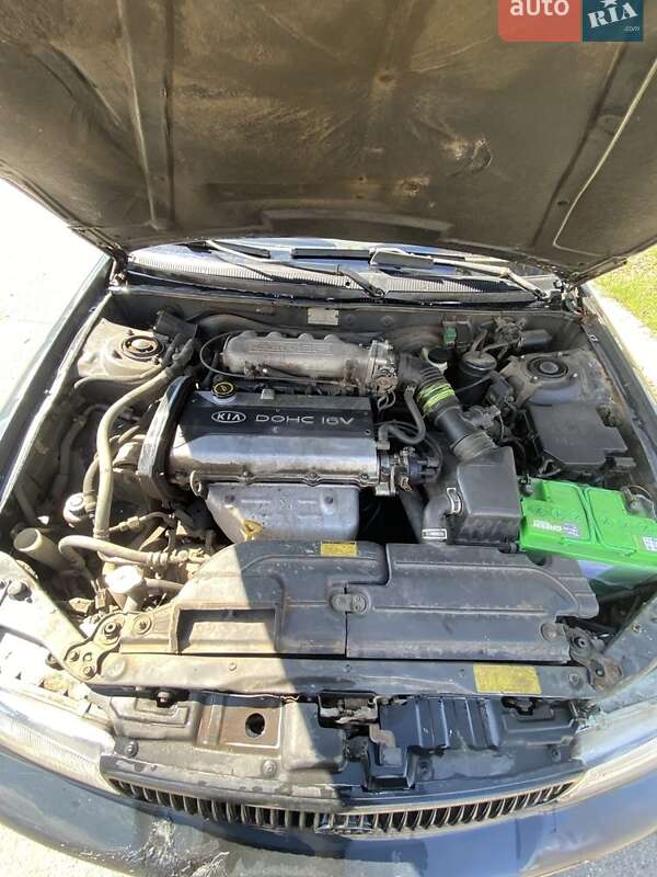 Седан Kia Clarus 1997 в Києві