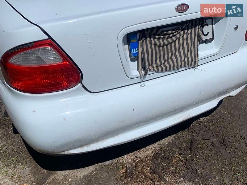 Седан Kia Clarus 1999 в Балаклее