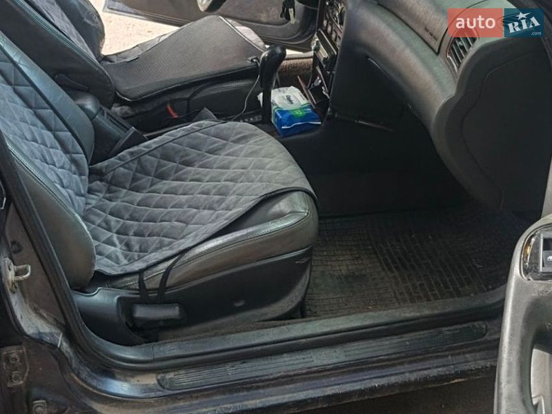 Седан Kia Clarus 1997 в Кропивницькому