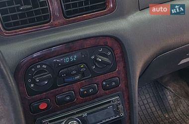 Седан Kia Clarus 1997 в Кропивницькому