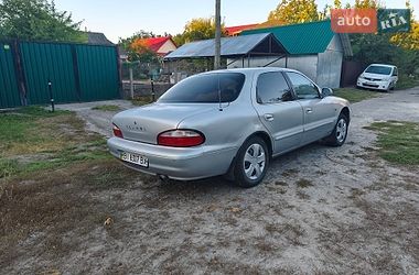 Седан Kia Clarus 1997 в Миргороді