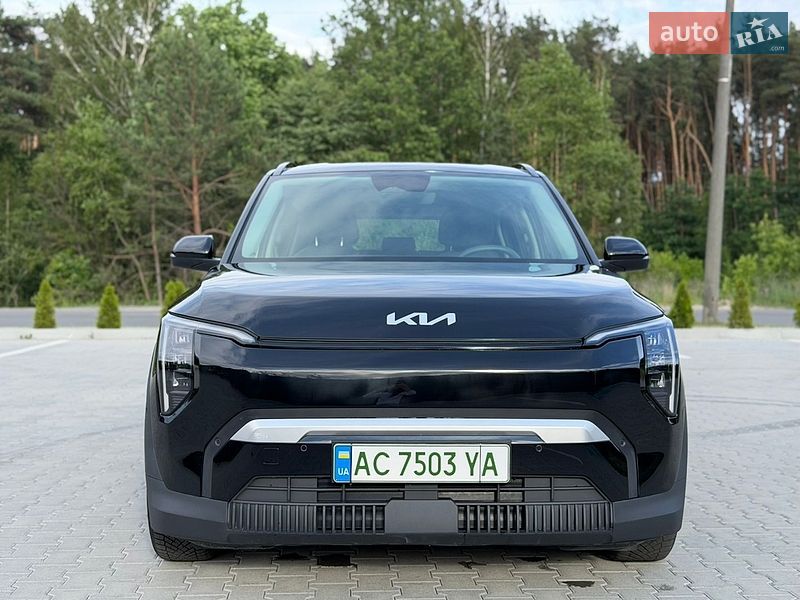 Позашляховик / Кросовер Kia EV3 2024 в Ковелі