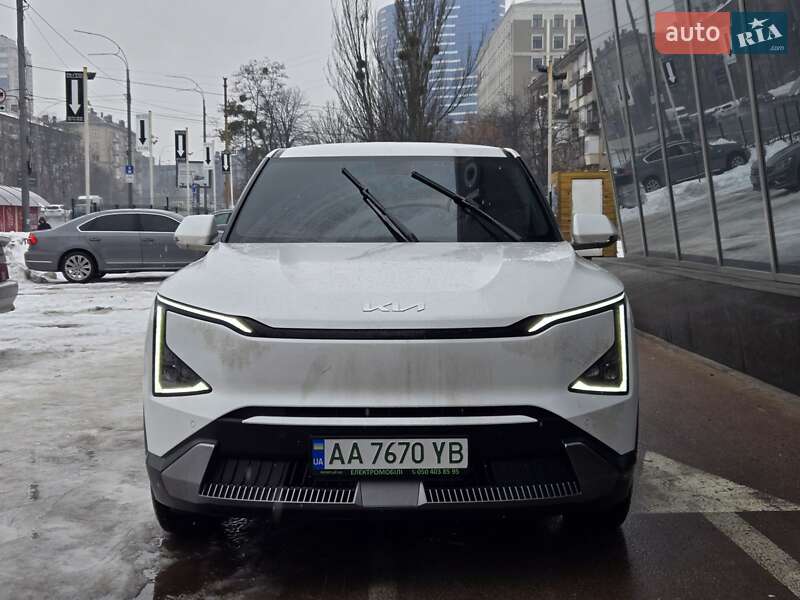 Позашляховик / Кросовер Kia EV5 2024 в Києві