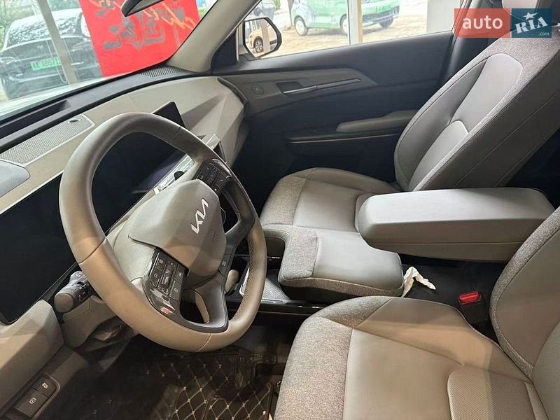 Внедорожник / Кроссовер Kia EV5 2023 в Киеве