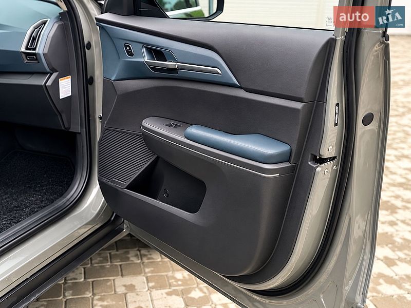 Позашляховик / Кросовер Kia EV5 2024 в Гайсину