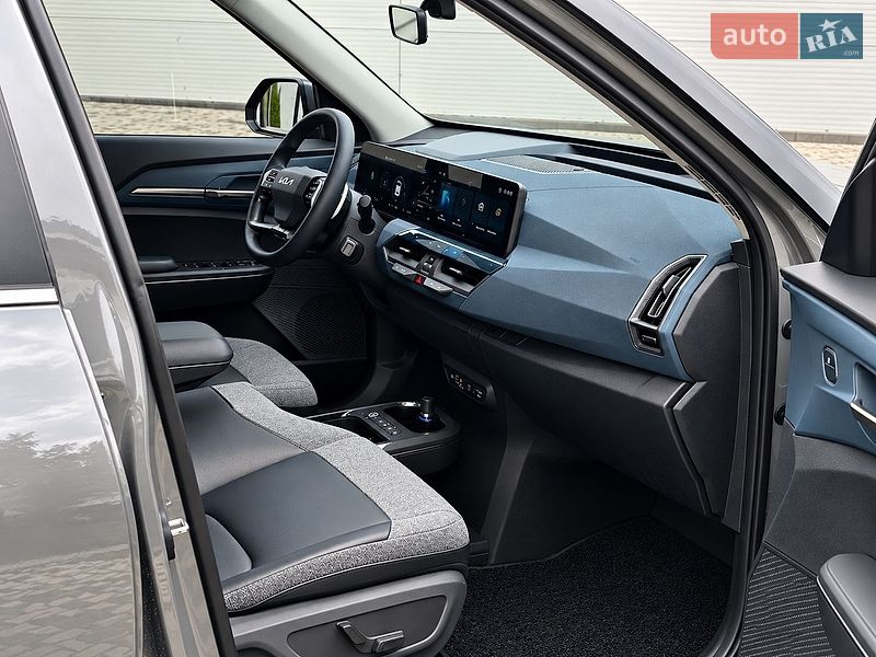 Позашляховик / Кросовер Kia EV5 2024 в Гайсину